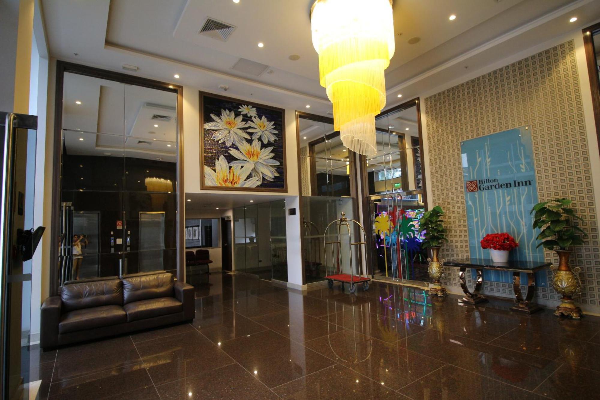 Hilton Garden Inn Lima Surco Екстериор снимка